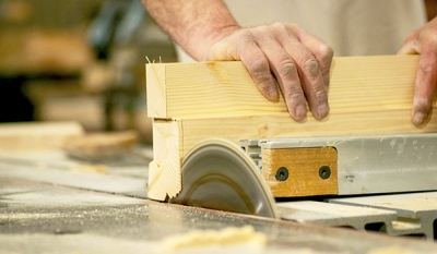 木材锯切技术设备的应用进展与创新成果